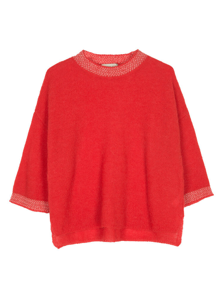 Maison Anje - colourful and cosy red knitwear