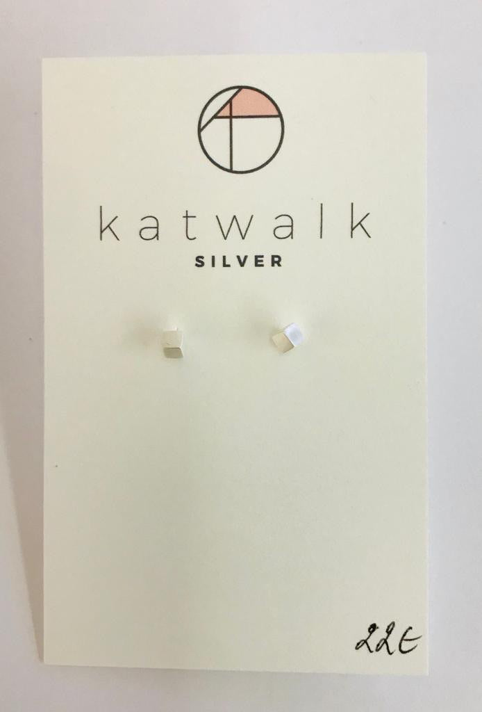 Sterling silver 925 cube stud earrings by the Belgian brand Katwalk Silver. 