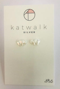 Sterling silver 925 elephant stud earrings by the Belgian brand Katwalk Silver. 