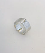 Wouters & Hendrix - hammered silver ring
